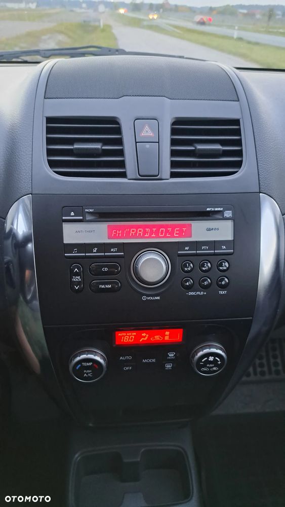 Suzuki SX4 - 17