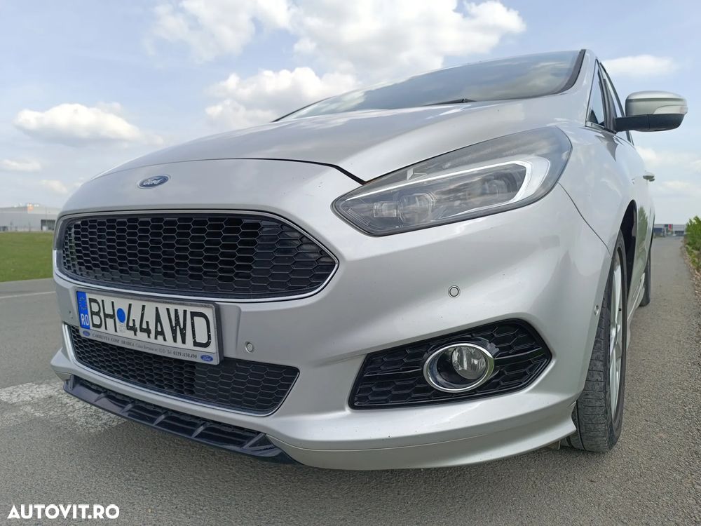 Ford S-Max 2.0 TDCi Powershift Titanium - 3