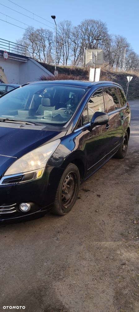 Peugeot 5008 - 2