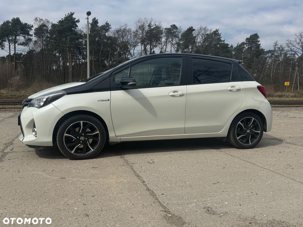 Toyota Yaris - 1