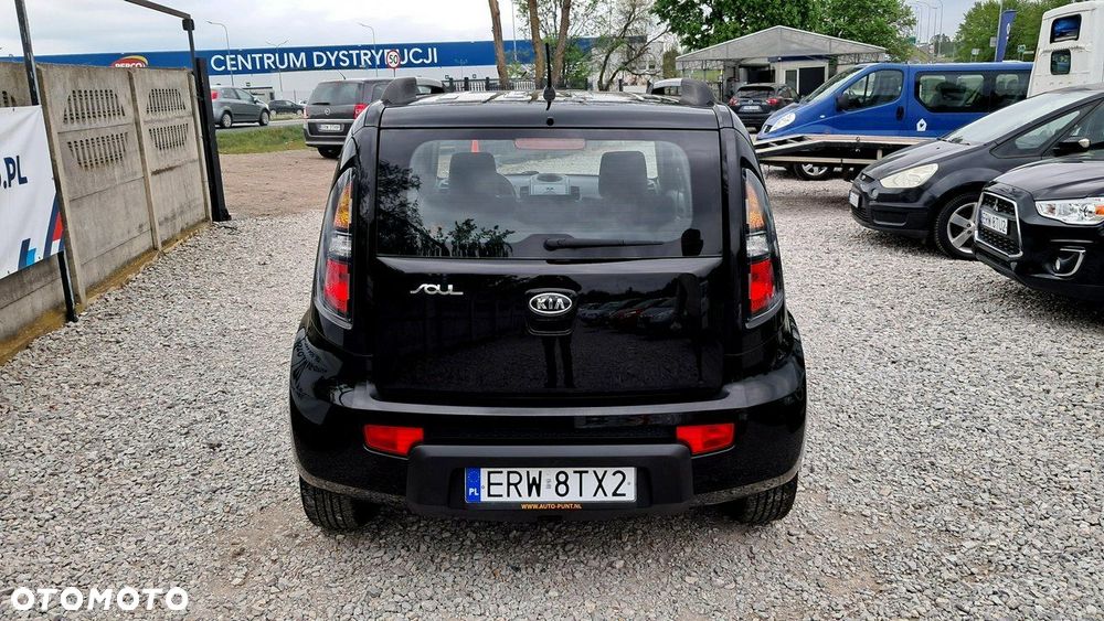 Kia Soul 1.6 CVVT - 24