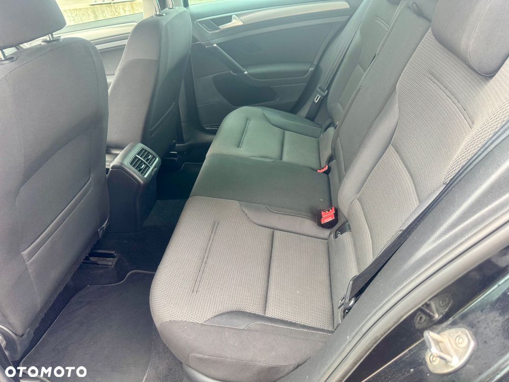 Volkswagen Golf 1.6 TDI 4Motion BlueMotion Technology Comfortline - 15