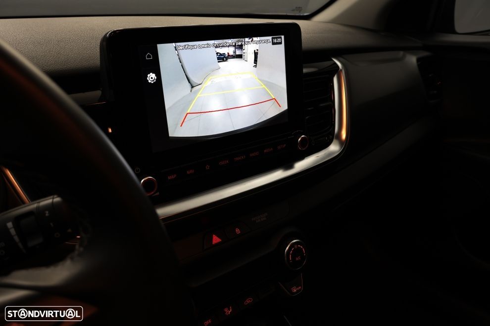 Kia Stonic 1.0 T-GDI Drive - 16