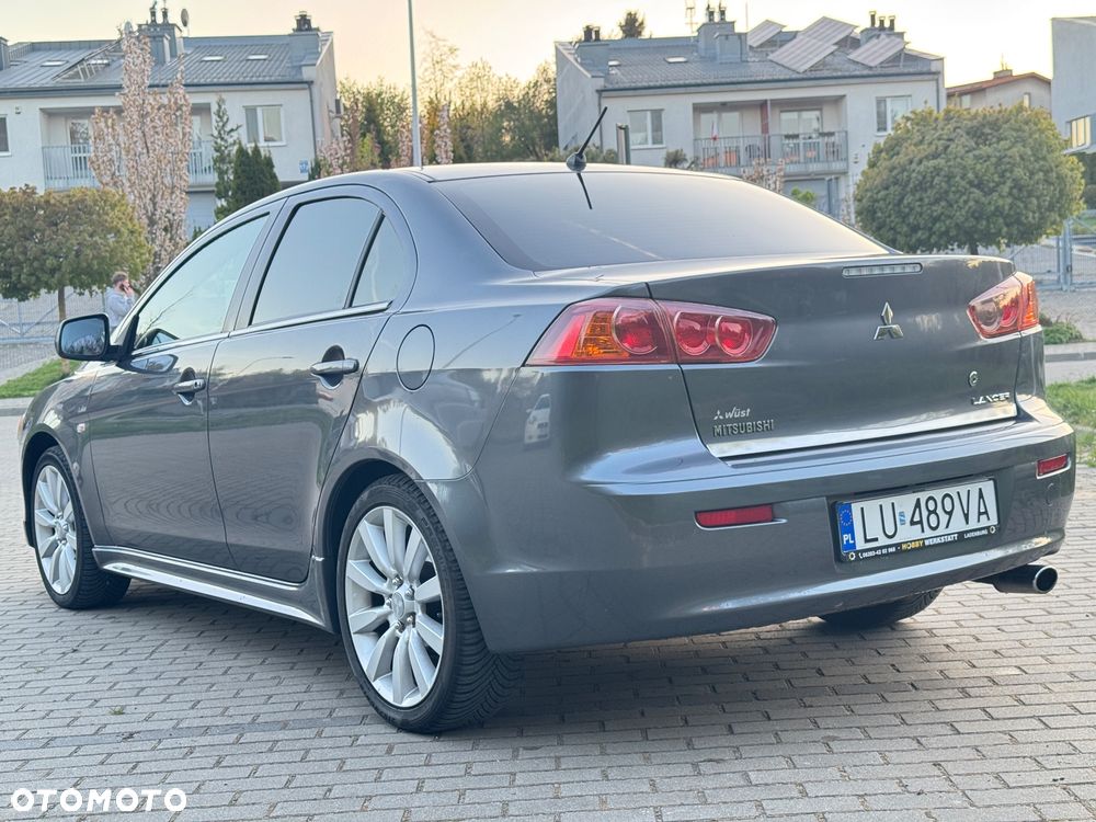 Mitsubishi Lancer 1.8 CVT Instyle - 15