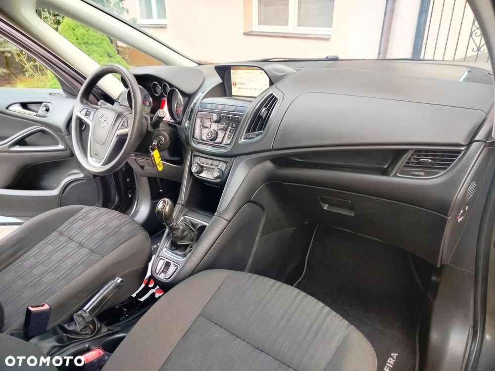 Opel Zafira 1.4 T Cosmo EcoFLEX S&S - 32
