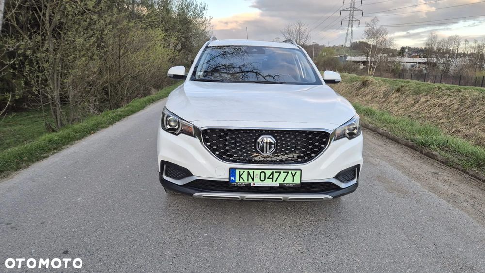MG ZS - 7