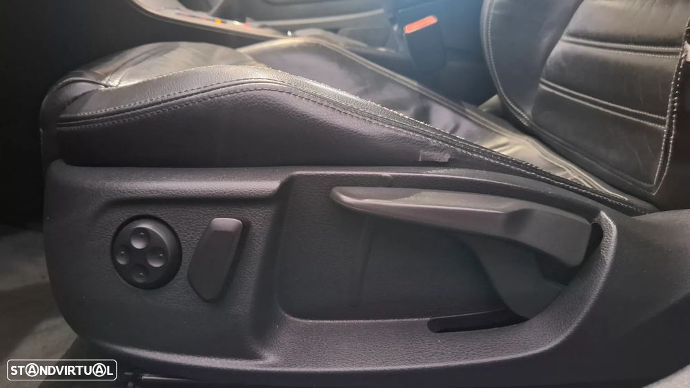 VW Passat CC 2.0 TDi - 41