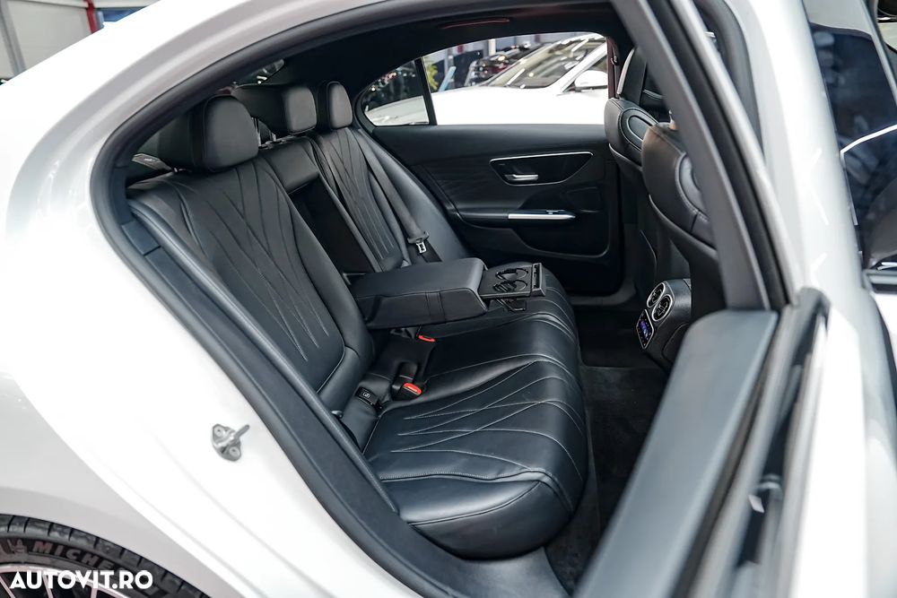 Mercedes-Benz C 200 9G-TRONIC AMG Line - 10