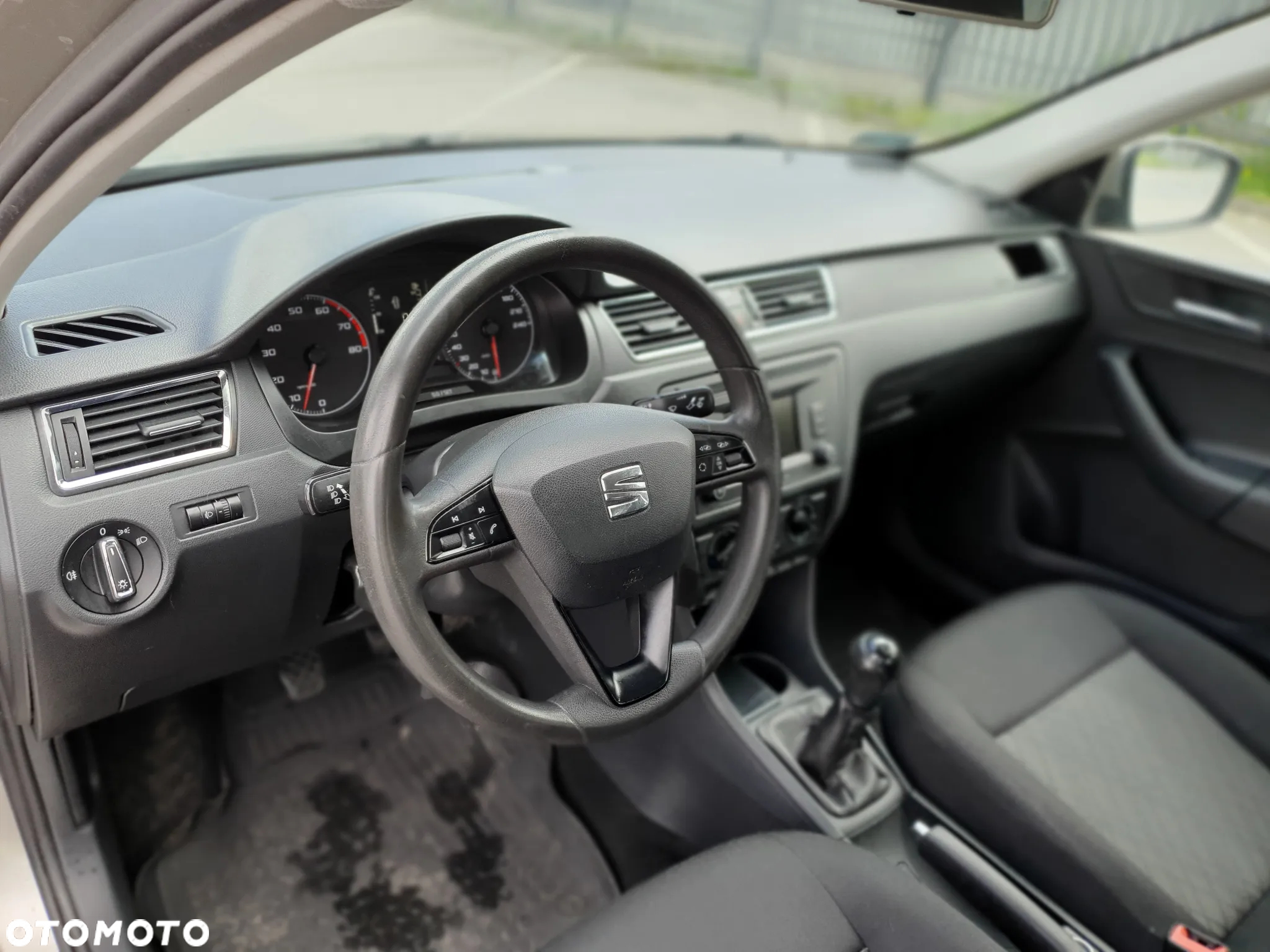 Seat Toledo 1.2 TSI Entry - 10