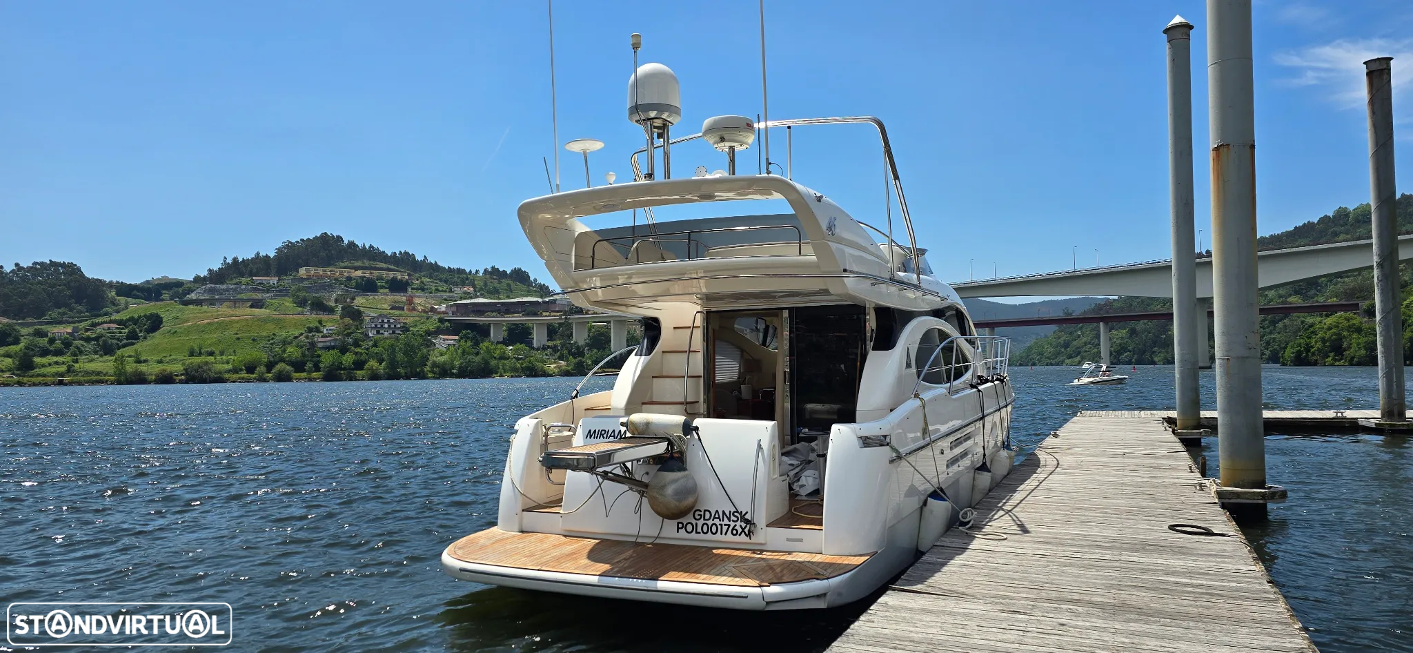 Azimut 46 flybridge - 4