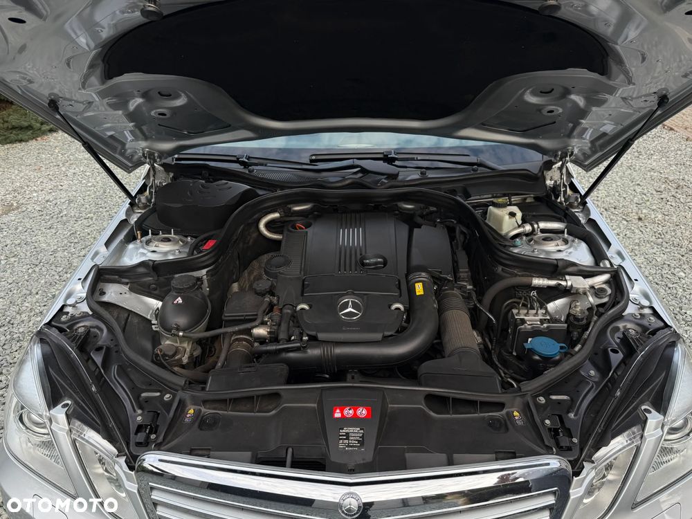 Mercedes-Benz Klasa E - 16