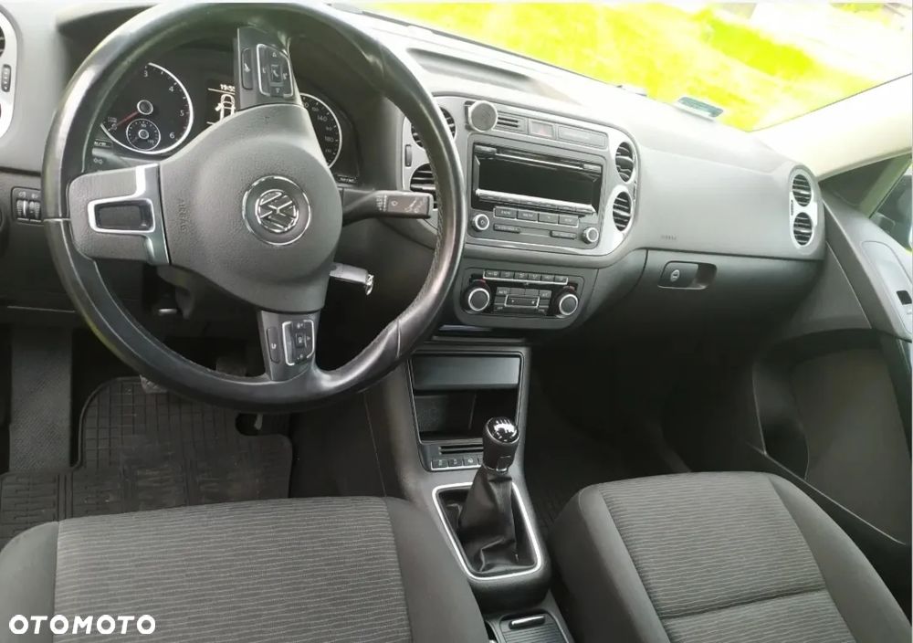 Volkswagen Tiguan - 6