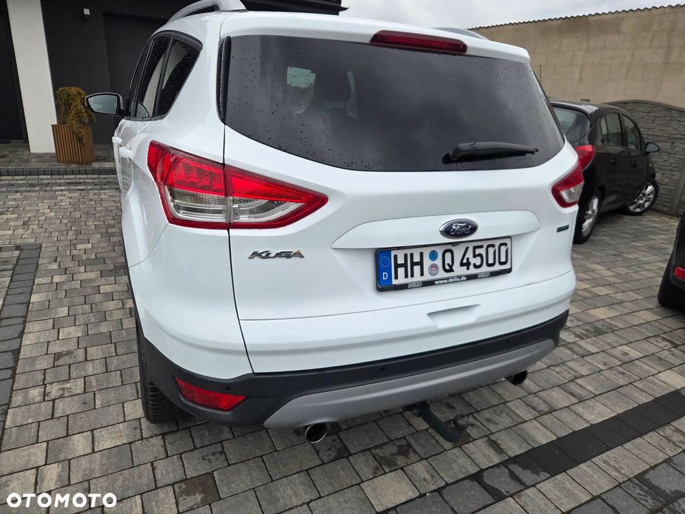 Ford Kuga 1.5 EcoBoost 2x4 Individual - 4