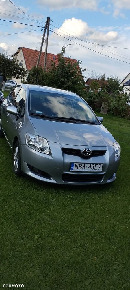 Toyota Auris 1.33 VVT-i Terra - 4