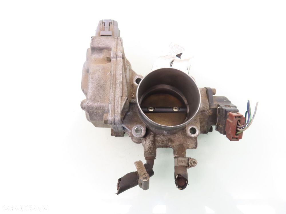 PRZEPUSTNICA MITSUBISHI CARISMA 1.8 GDI - 1