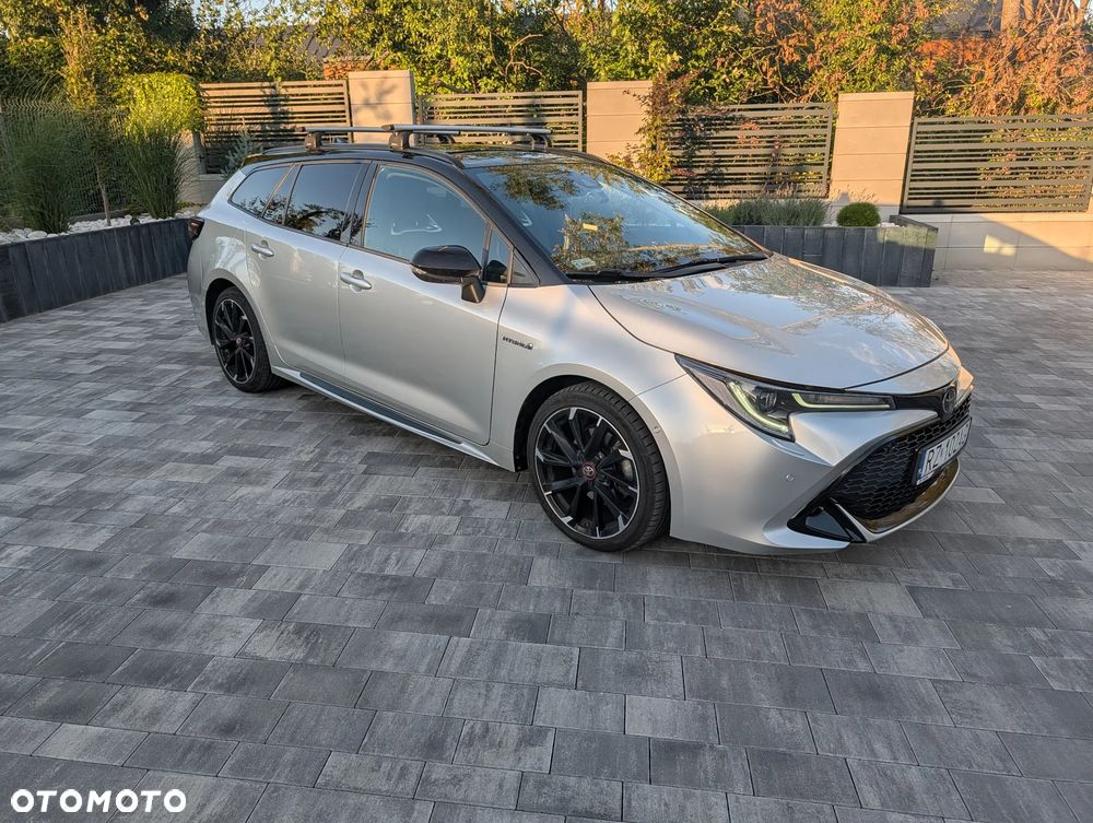 Toyota Corolla 2.0 Hybrid GR Sport - 1