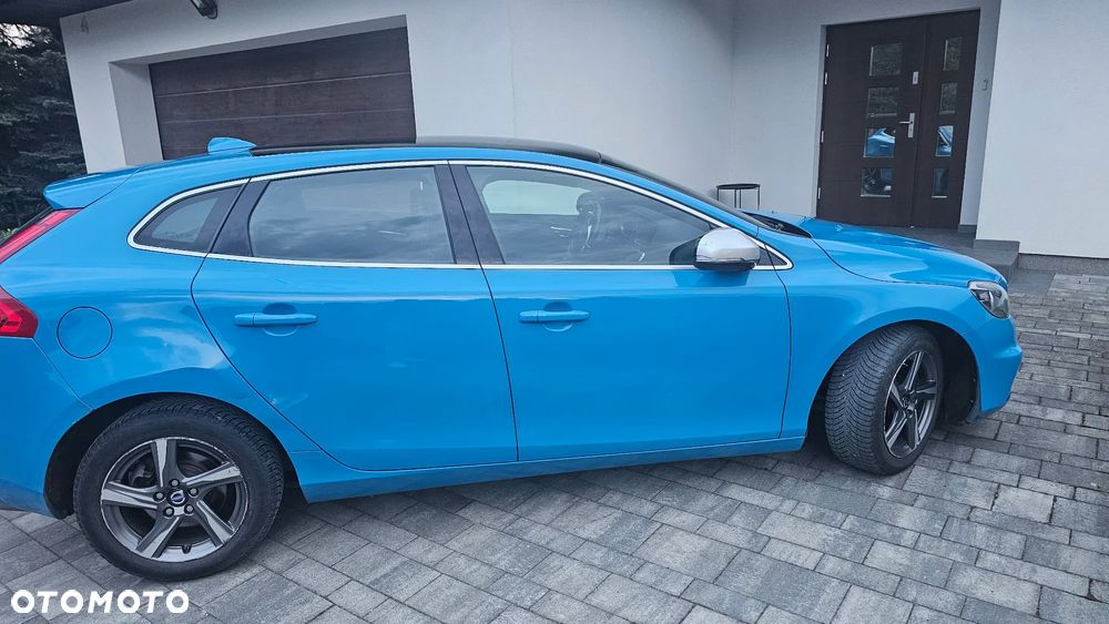 Volvo V40 D4 Drive-E R-Design Momentum - 8
