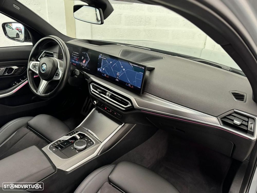 BMW 330 e Touring Pack M Auto - 43