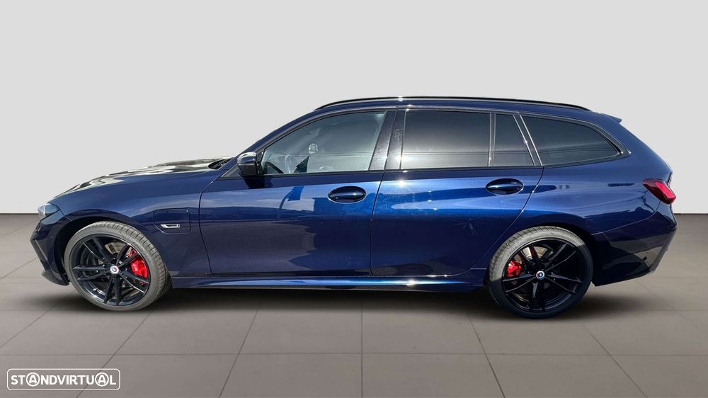 BMW 330 e Pack Desportivo M Pro Auto - 4