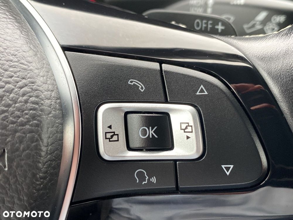 Volkswagen Amarok - 19