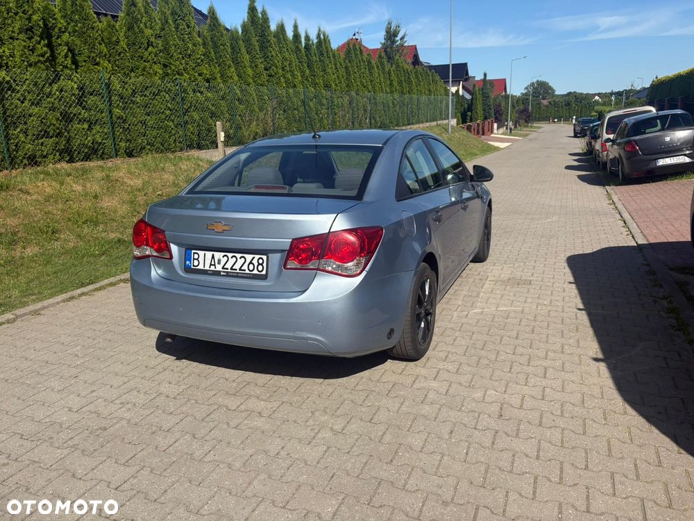 Chevrolet Cruze - 7