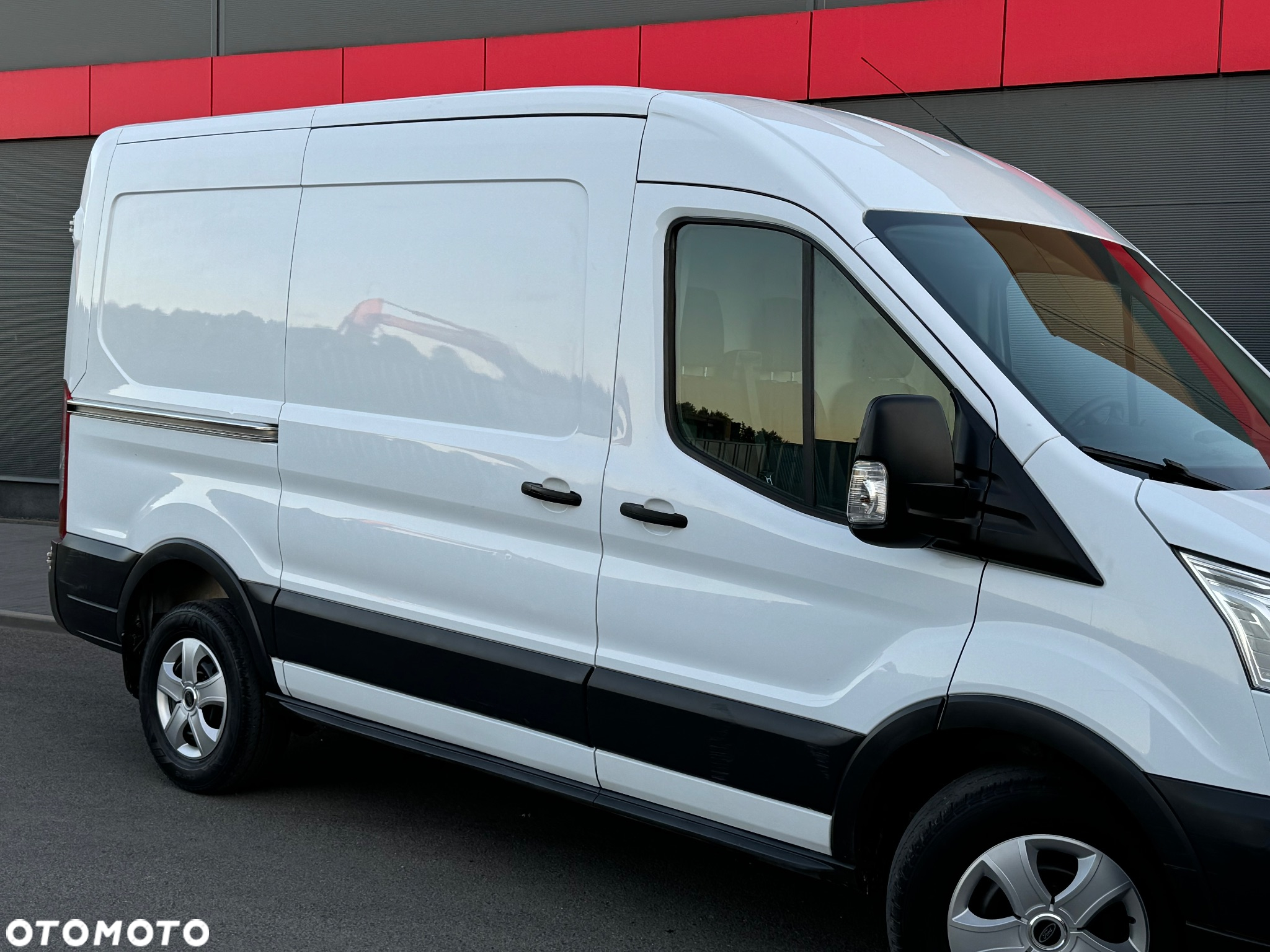 Ford Transit L2H2 - 14