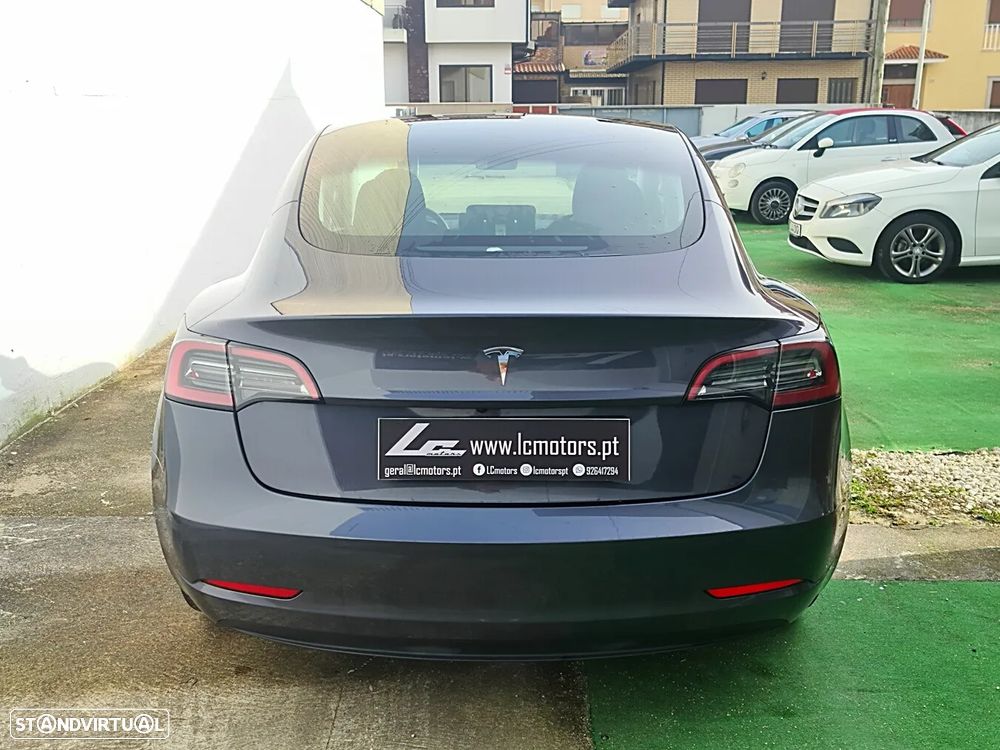 Tesla Model 3 Standard RWD - 5