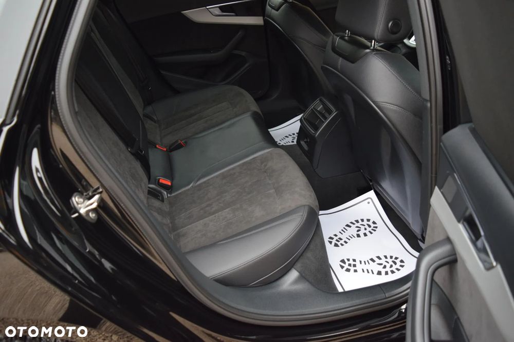 Audi A4 Avant 35 TDI mHEV Advanced S tronic - 33