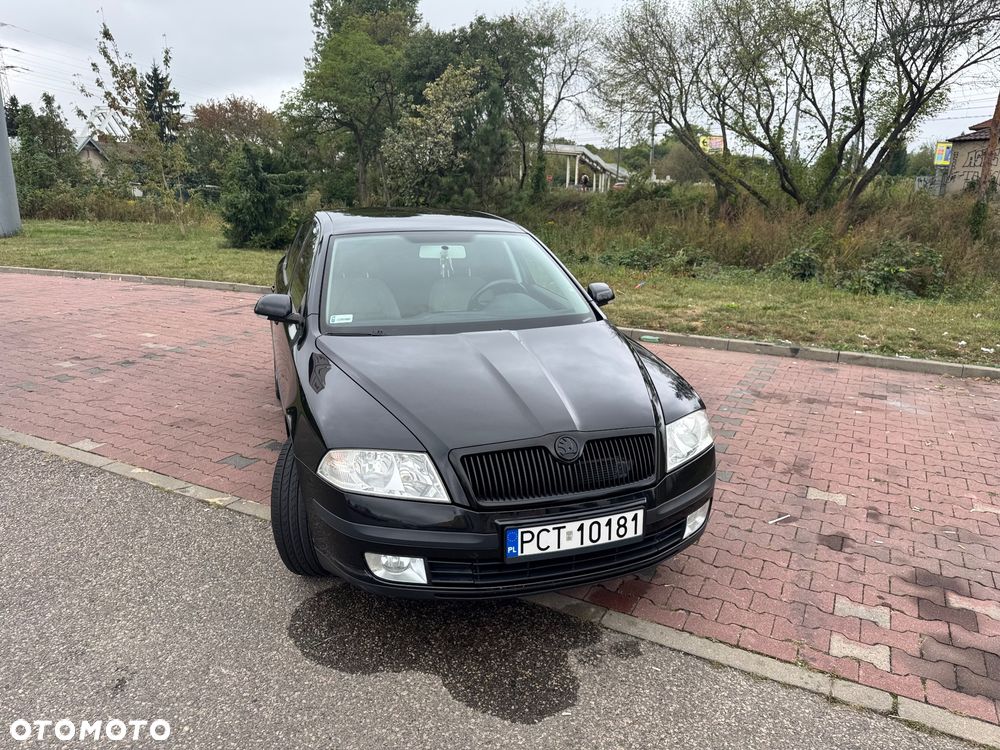 Skoda Octavia 1.6 FSI Elegance - 25