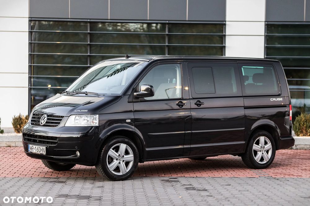 Volkswagen Multivan - 6