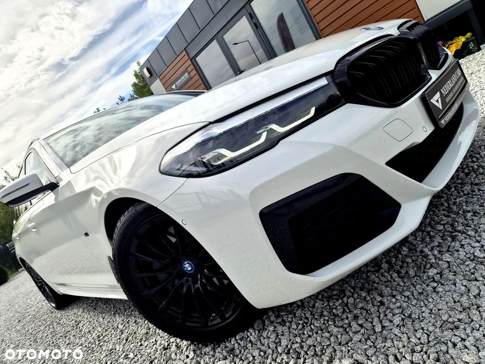 BMW Seria 5 530e xDrive M Sport sport - 34