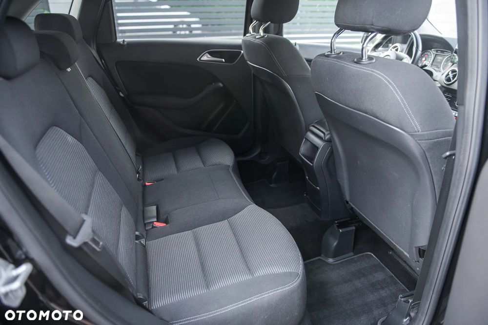 Mercedes-Benz Klasa B 200 (CDI) d 4-Matic - 17