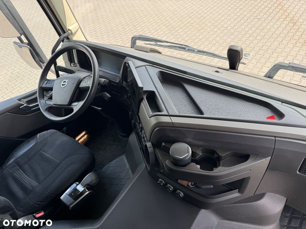 Volvo FM FH 500 Euro6 Full Led z kurierki Import France - 20