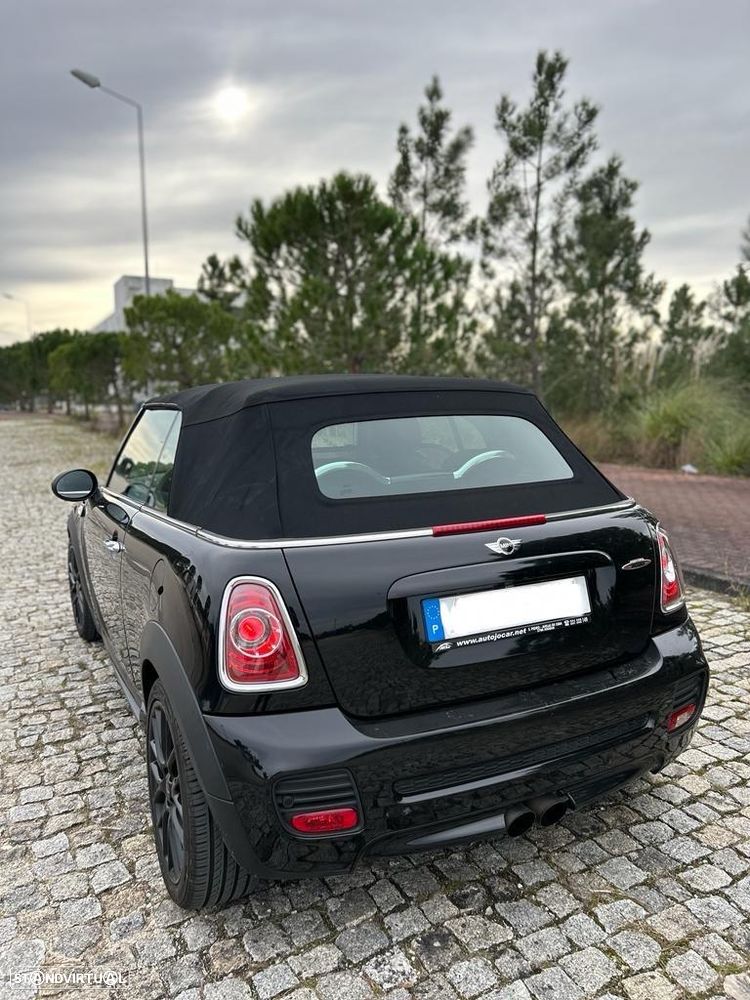 MINI Cabrio John Cooper Works - 6