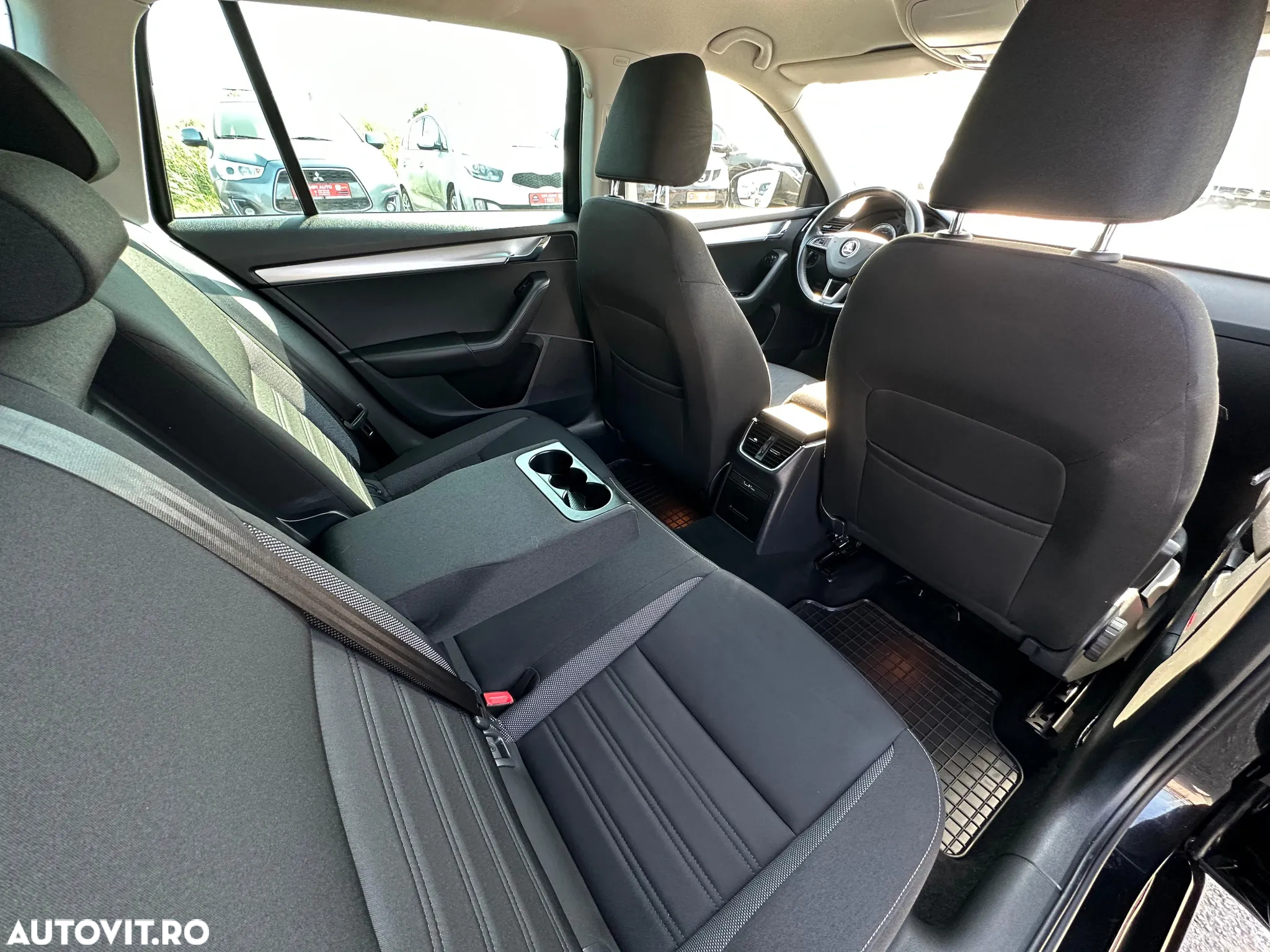 Skoda Octavia Combi Diesel 1.6 TDI Style - 22