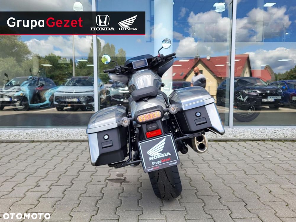 Honda CMX - 6