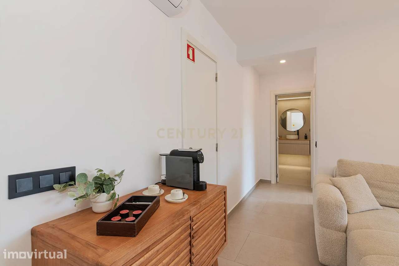 Apartamento T1 Renovado com AL Ativo no Centro de Albufeira - Grande imagem: 5/12