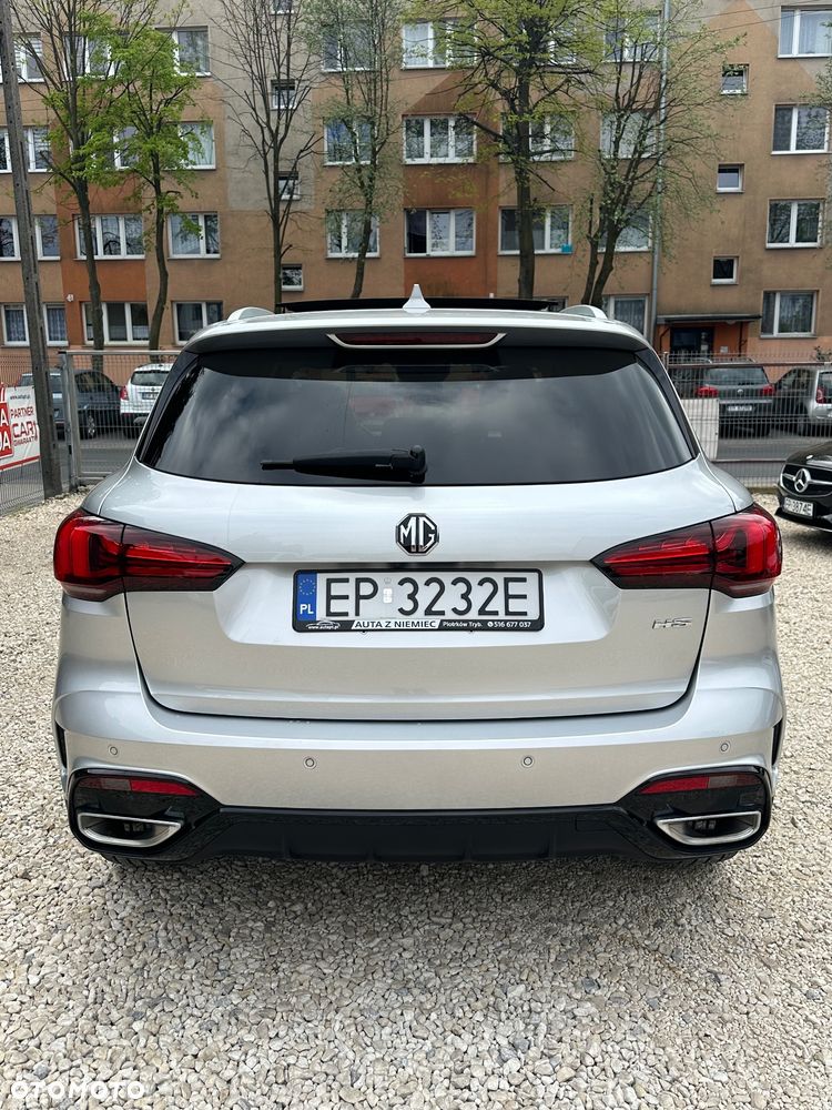 MG HS 1.5 T-GDI Exclusive DCT - 12