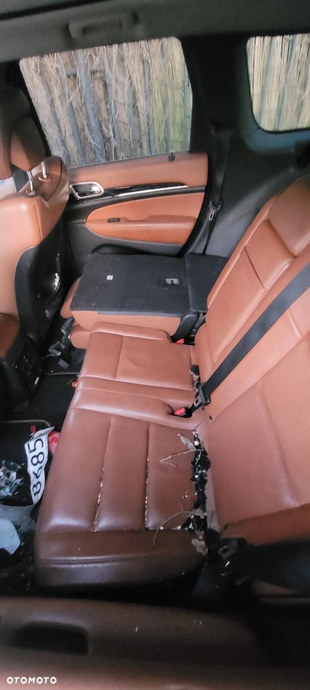 Jeep Grand Cherokee 5.7 V8 Overland Summit - 8