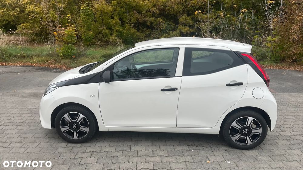 Toyota Aygo 2018 photo 2