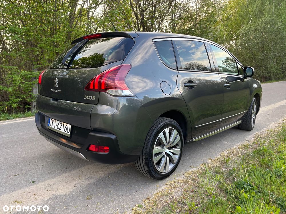 Peugeot 3008 1.6 HDi Active - 11
