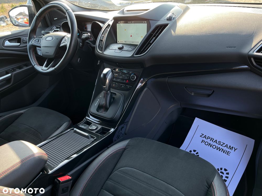 Ford Kuga 2.0 EcoBoost 4x4 ST-Line - 24