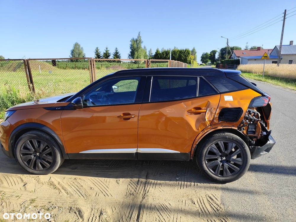 Peugeot 2008 PureTech 155 EAT8 GT Pack - 8