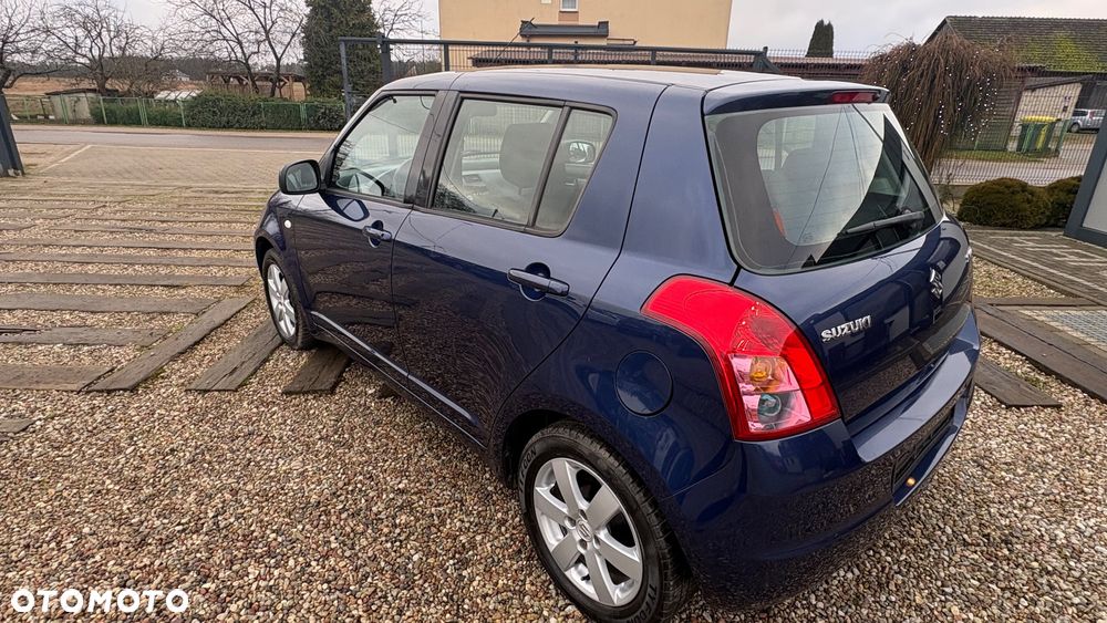 Suzuki Swift 1.3 Comfort - 2