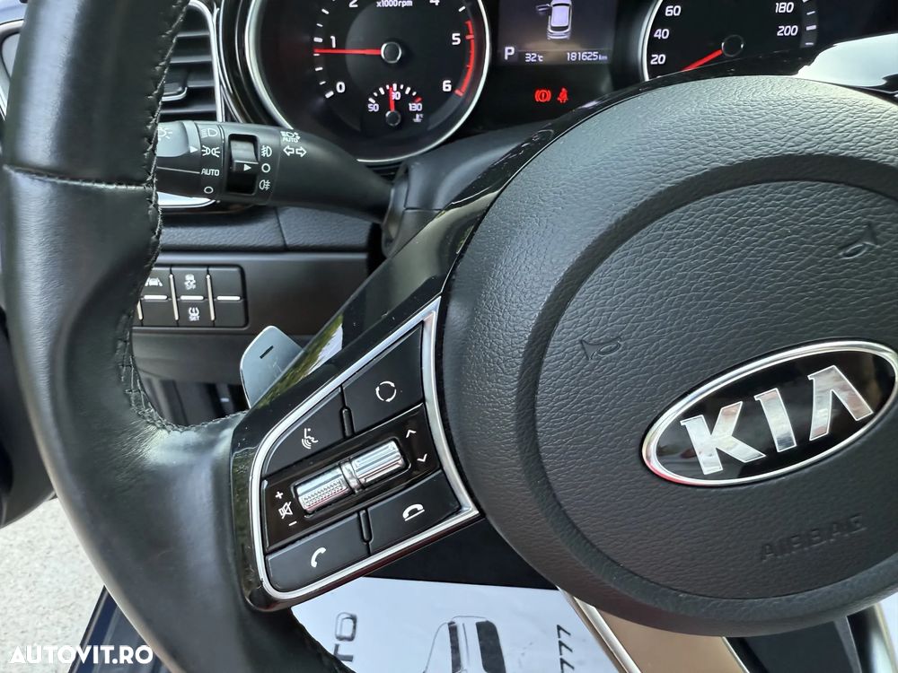 Kia Ceed 1.6 DSL 7DCT HP GT Line - 18