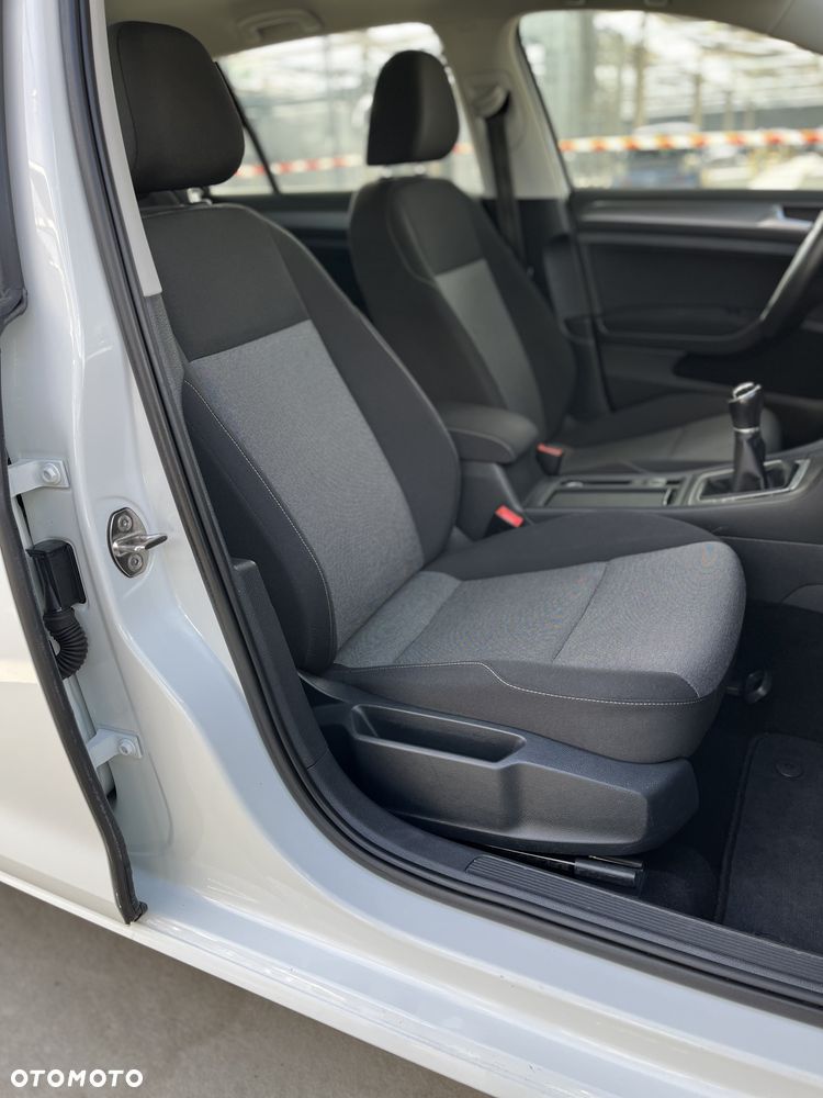 Volkswagen Golf 1.4 TSI BlueMotion Technology Comfortline - 30