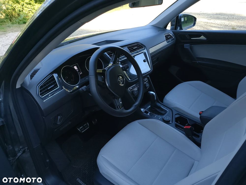 Volkswagen Tiguan Allspace - 14
