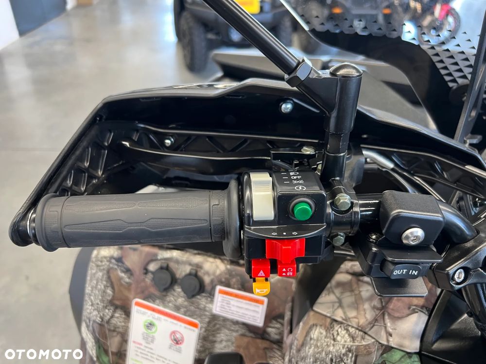 CFMoto CForce - 18