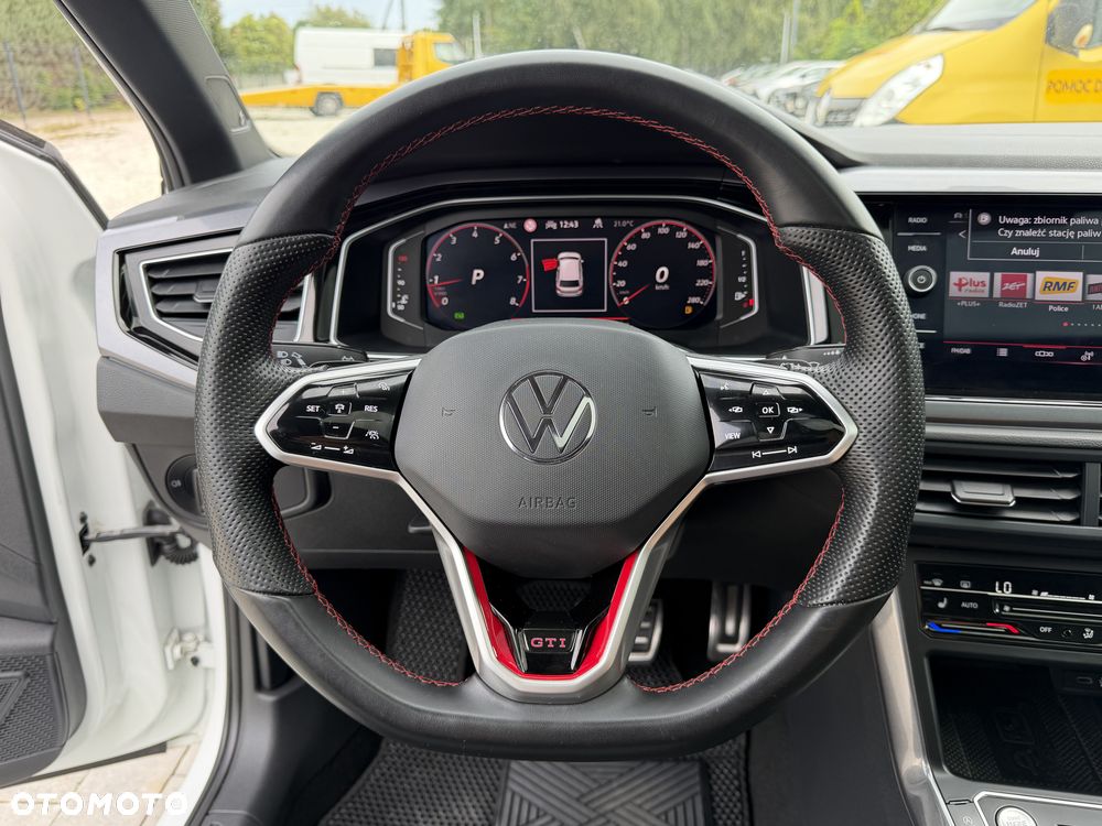 Volkswagen Polo - 25