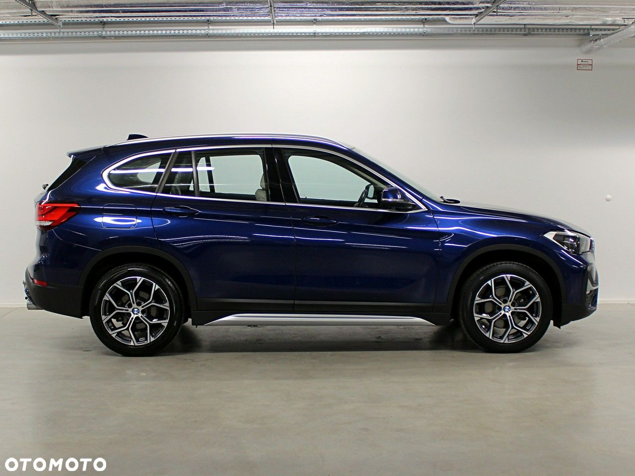 BMW X1 sDrive18d xLine sport - 6